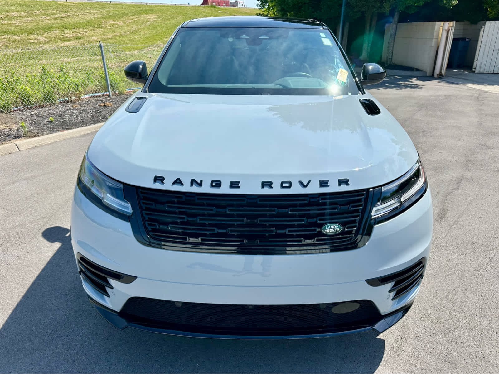 land rover range rover velar 2024 SALYL2EX6RA385043 image land rover range rover velar 2024 SALYL2EX6RA385043 image